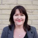 Lisa Bond